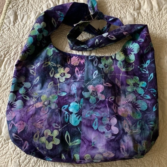 Handbags - ❤️ NEW Handmade beautiful BOHO Hobo bag. Lined. ❤️